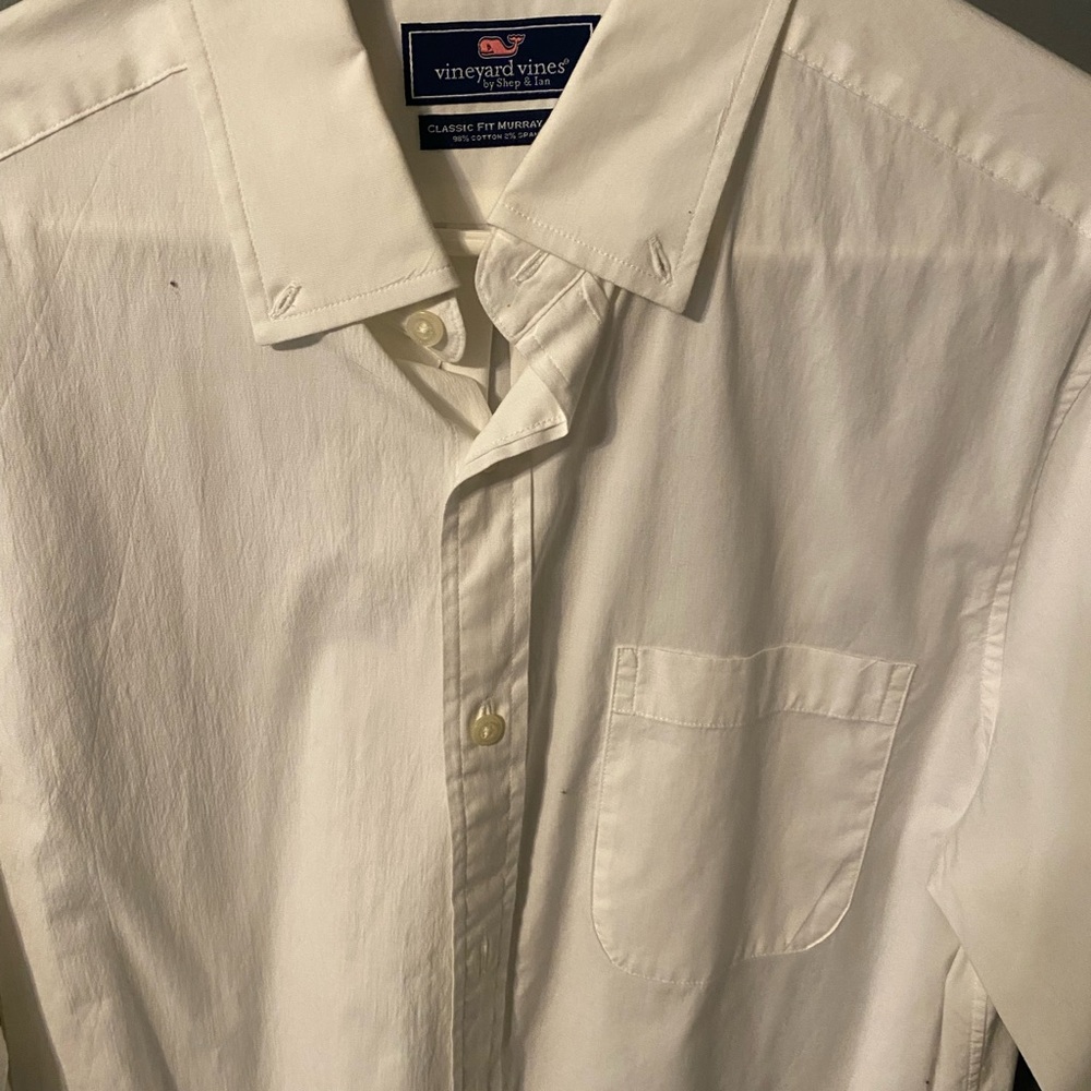 Vineyard Vines Men's Classic White Button Down Shirt
